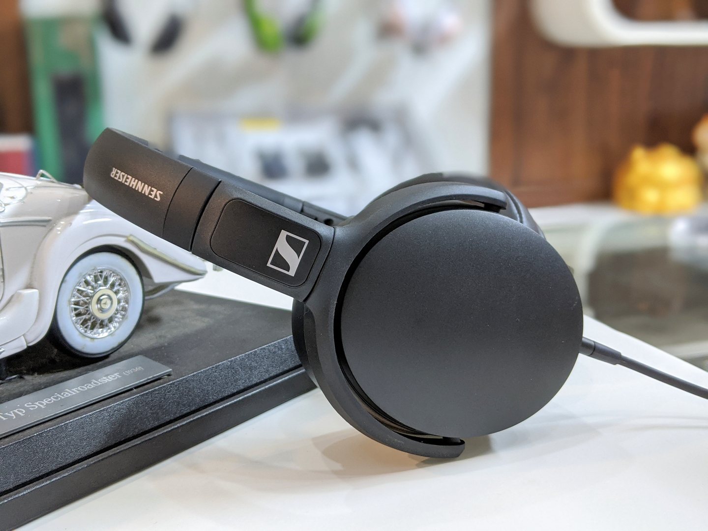 Tai nghe SENNHEISER HD 400S SAIGON HD
